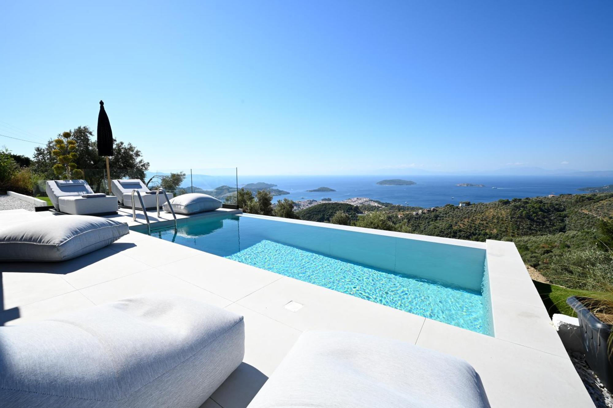 Etherial View Villa Skiathos-Stadt